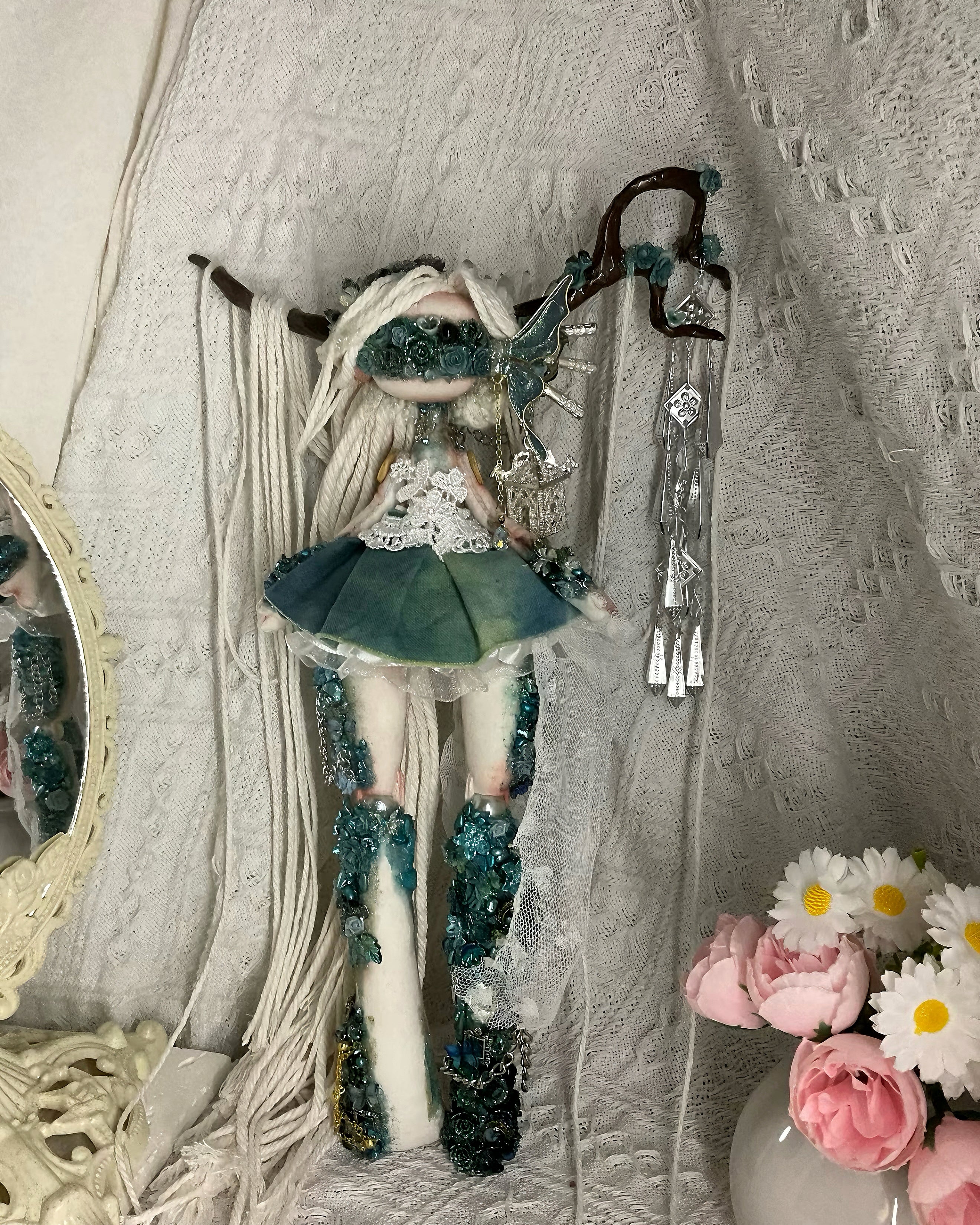 custom‑order a doll in a similar style